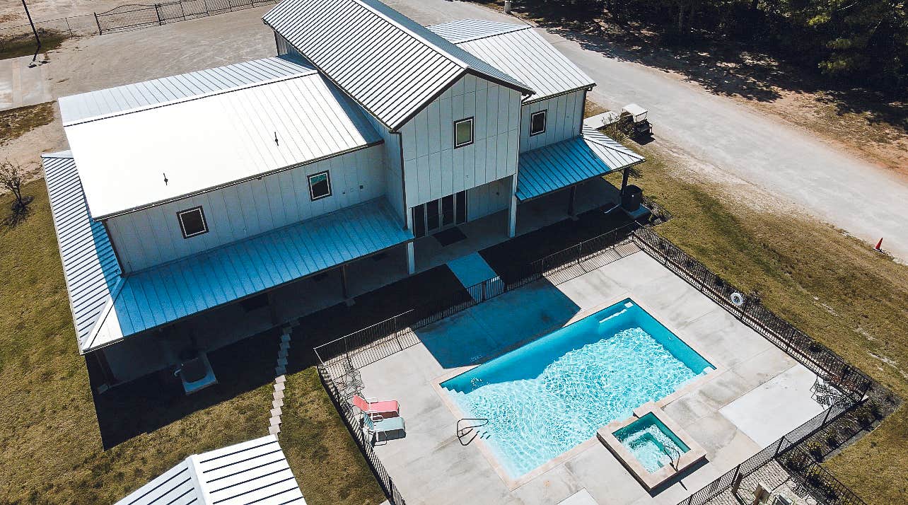 Camping near Harbor Point Resort: Blue Sky Lake Livingston RV Park & Cabins, Livingston, Texas