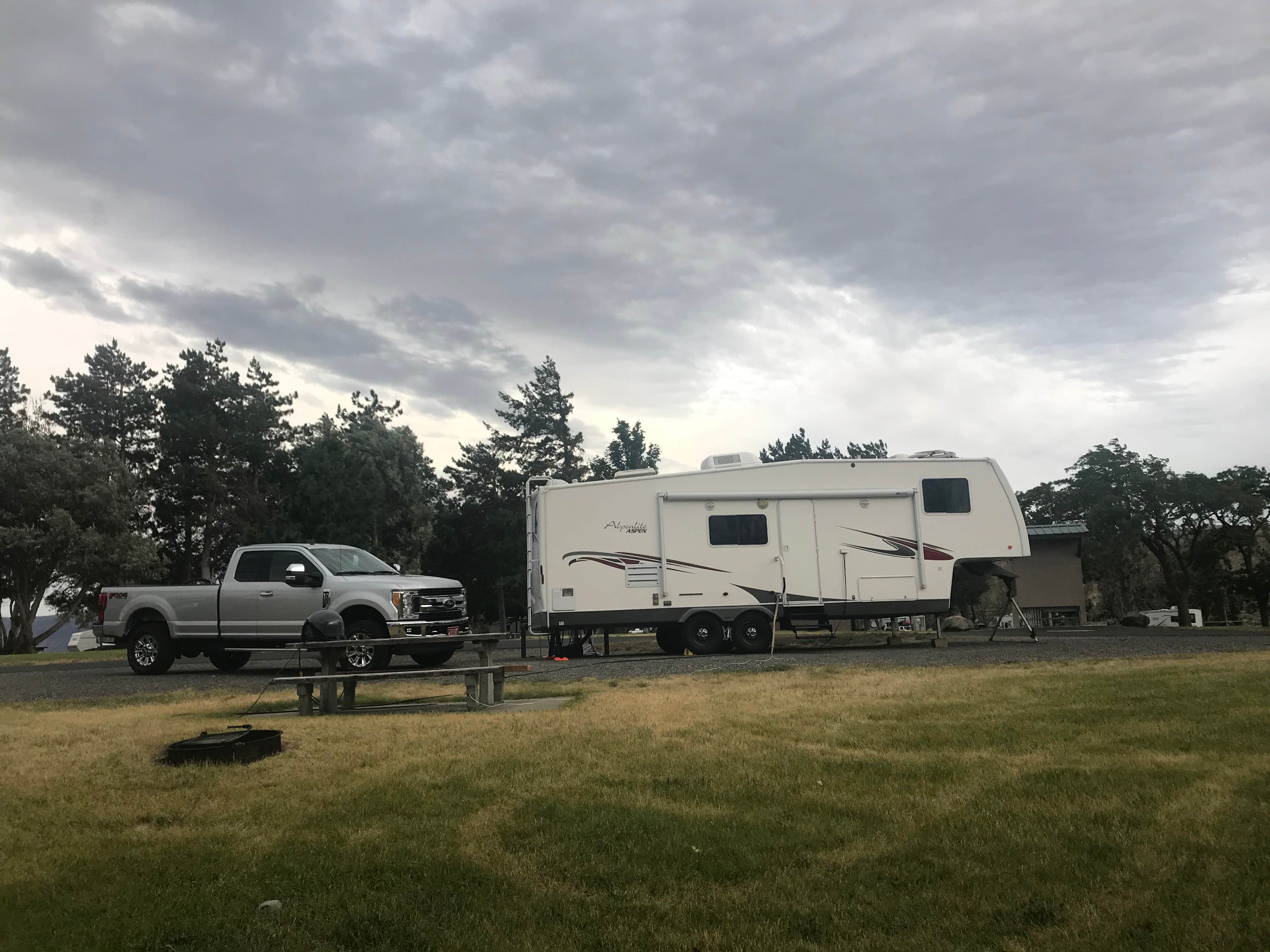 Camper submitted image from Ginkgo Petrified Forest State Park Campground - 4