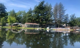Camping near Linesville Campground — Pymatuning State Park: Jeffco Lakes Campground, Andover, Ohio