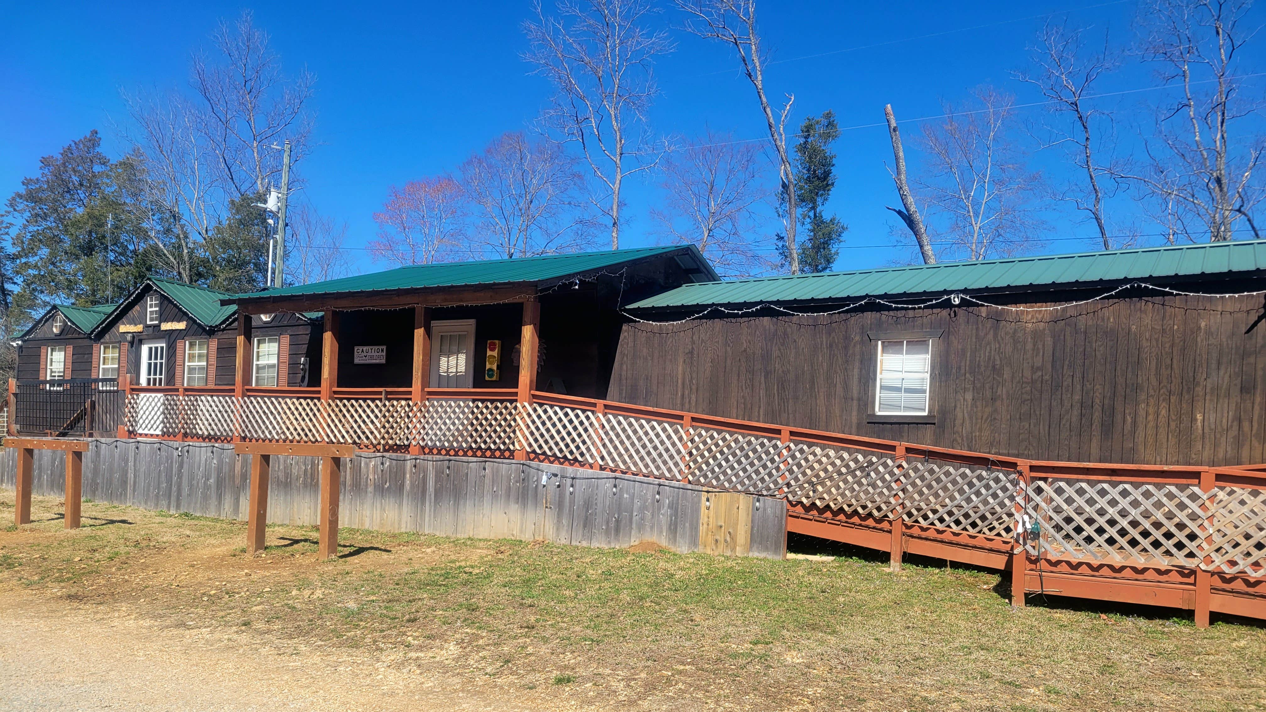 Bucks R.'s photo of a cabin at Bucks Ranch near Iuka, MS