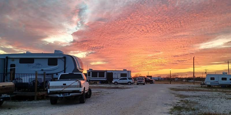 Camper submitted image from Bastrop Bayou RV Park