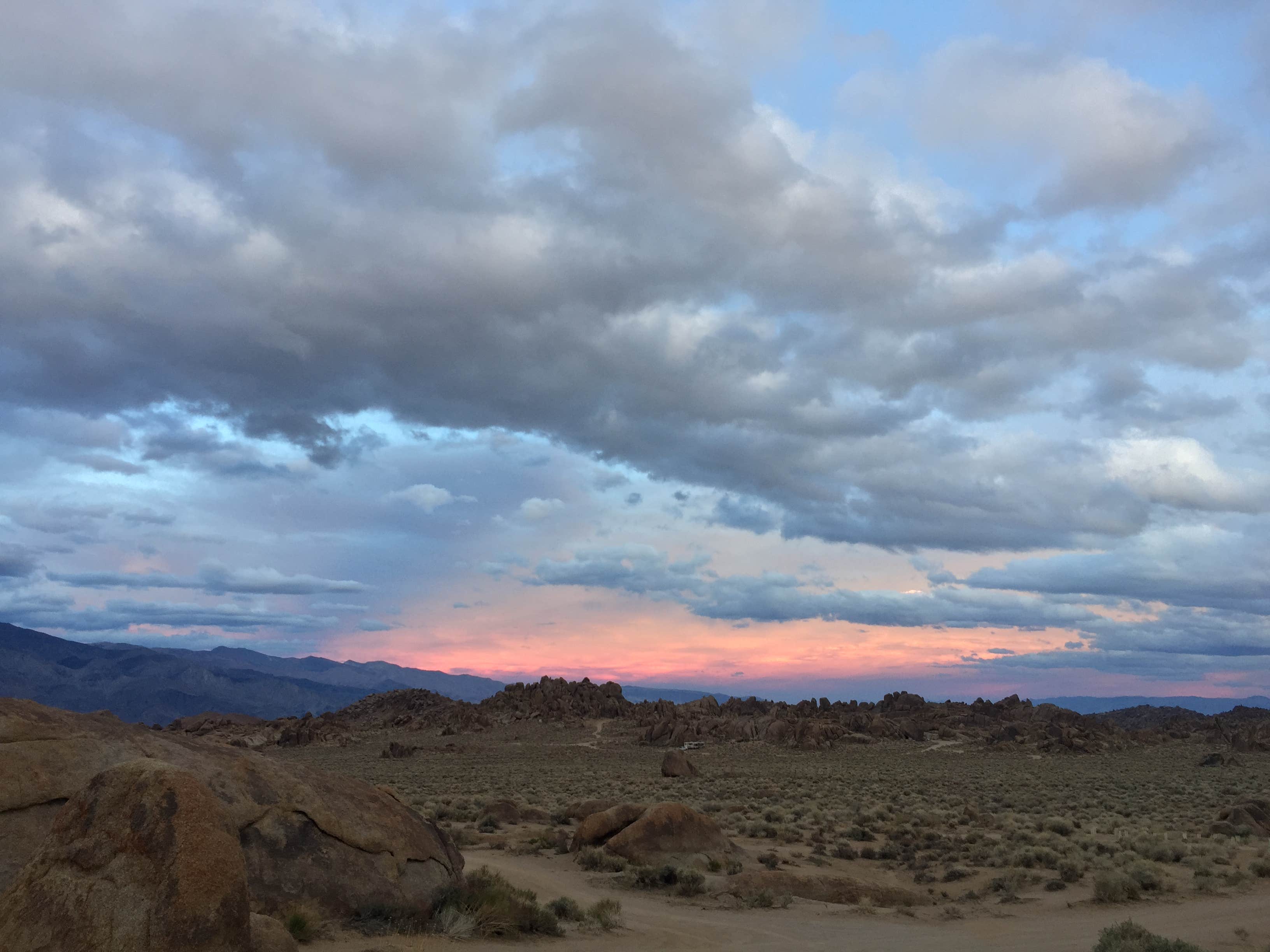 Heartworn H.'s photo of a dispersed camping area at Alabama Hills Recreation Area near Lone Pine, CA