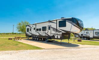 Camping near Lake Arrowhead State Park Campground: Yogi Bear's Jellystone Park Camp-Resort Wichita Falls, Wichita Falls, Texas