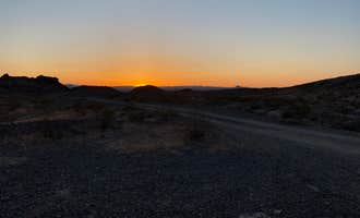 Camping near West Chemehuevi Mountains: Snaggletooth Primitive RV Camp, Needles, California
