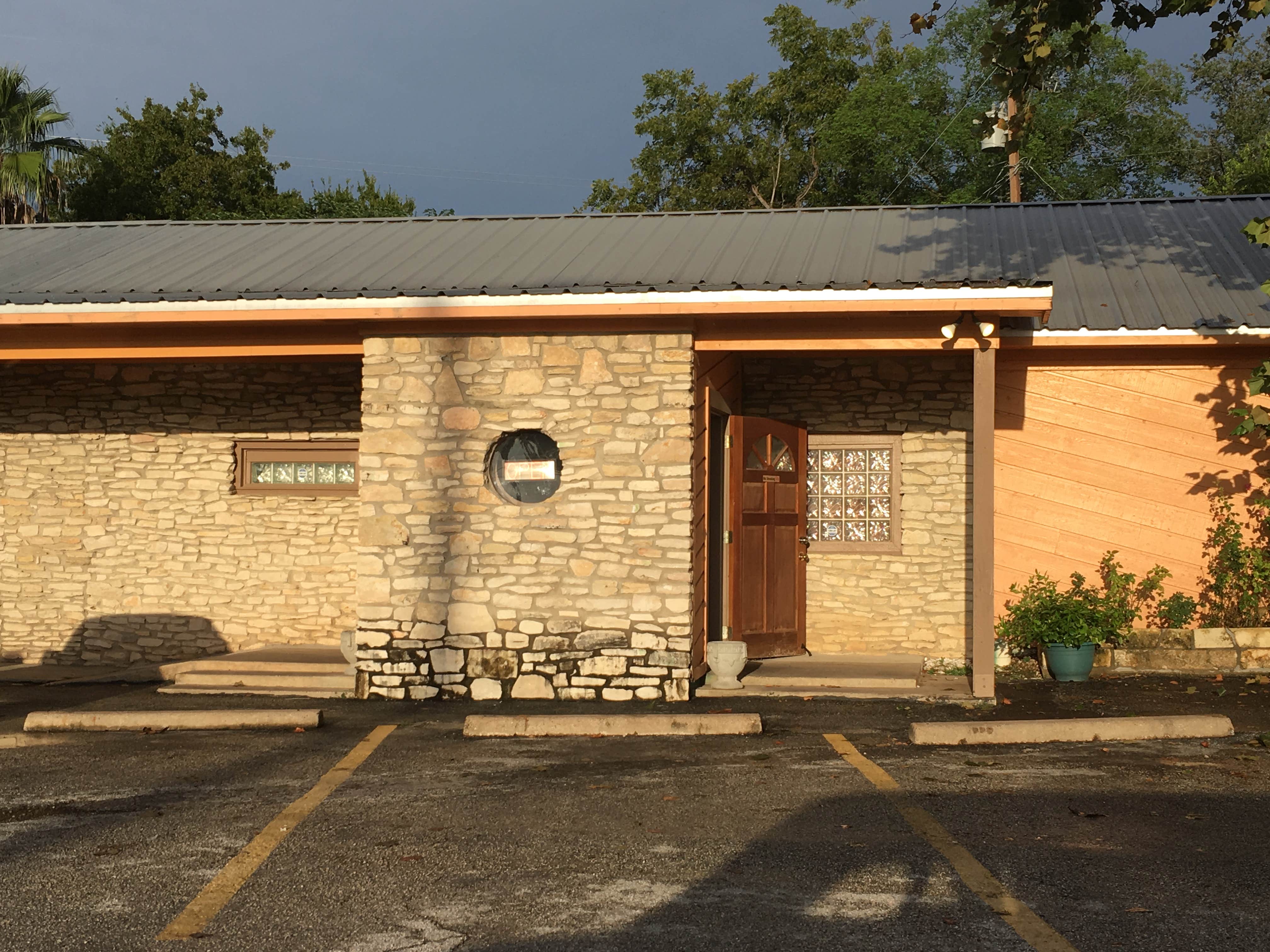 Camping near Emma Long Metropolitan Park: Armadillo RV Park, Buffalo Gap, Texas