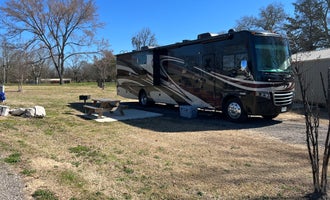 Camping near Overlook Park: The Bluffs RV Park, Scroggins, Texas