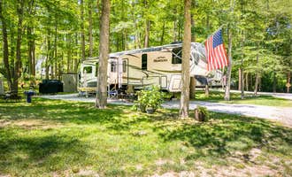 Camping near Horseneck Beach State Reservation: Newport RV Park, Portsmouth, Rhode Island