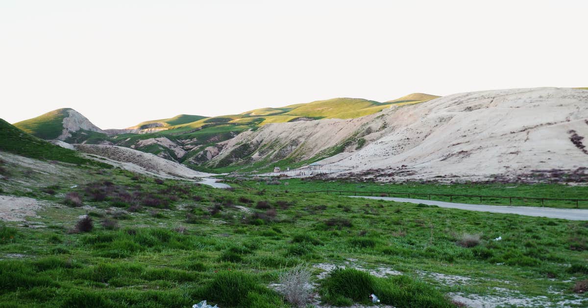 Tumey Hills Box Canyon