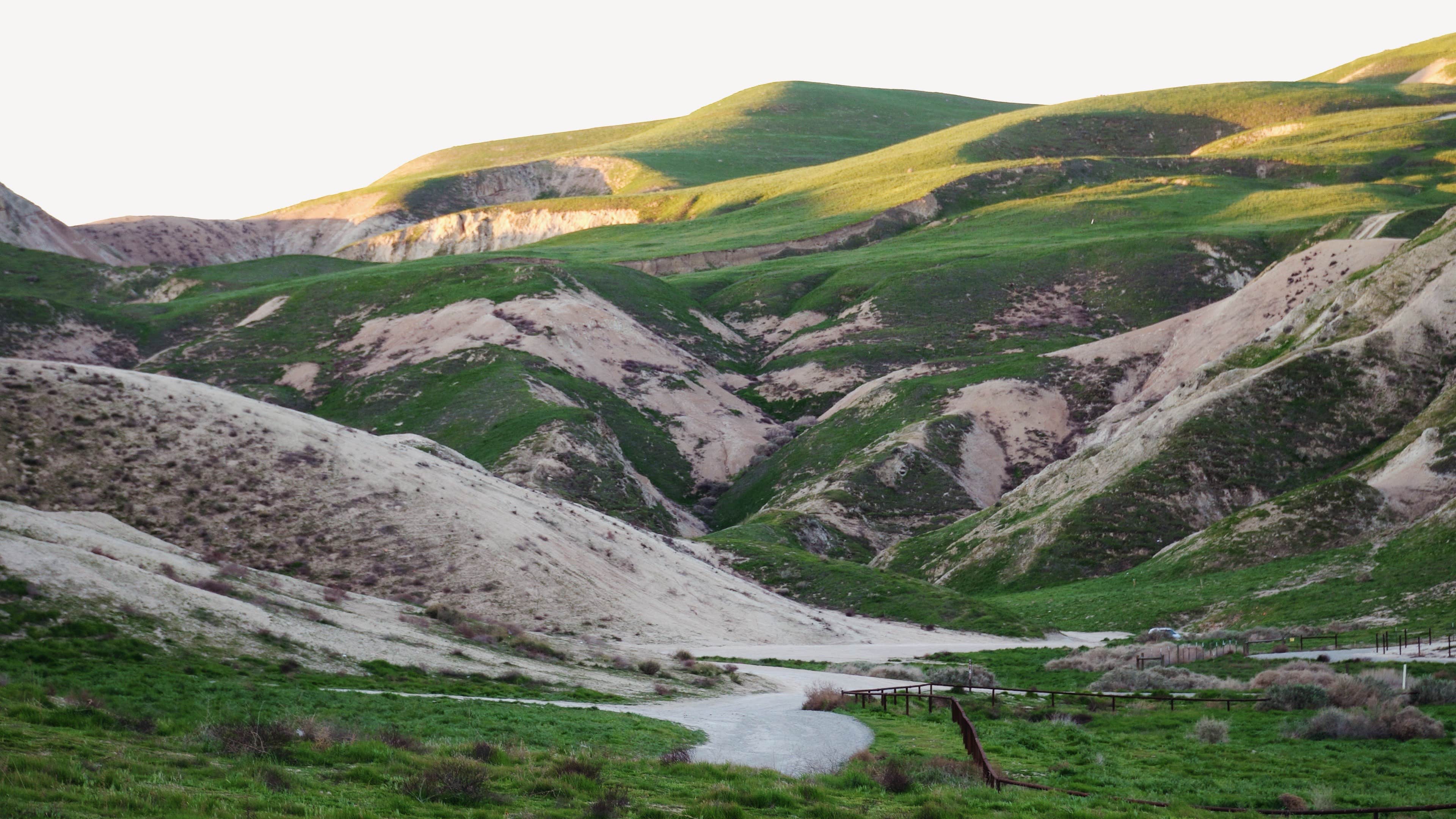 Tumey Hills Box Canyon