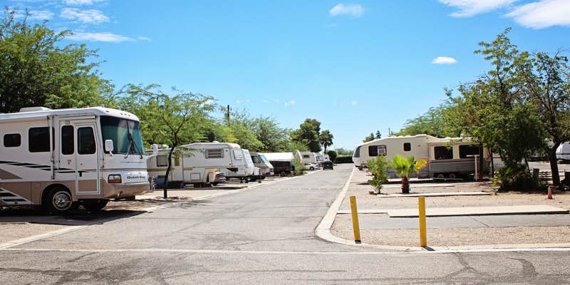 Camper submitted image from Miracle RV Park