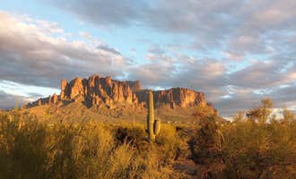 Camping near Superstition Mountains -- Dispersed Sites along Hwy 88: Dispersed Site Near Tonto National Forest, Apache Junction, Arizona