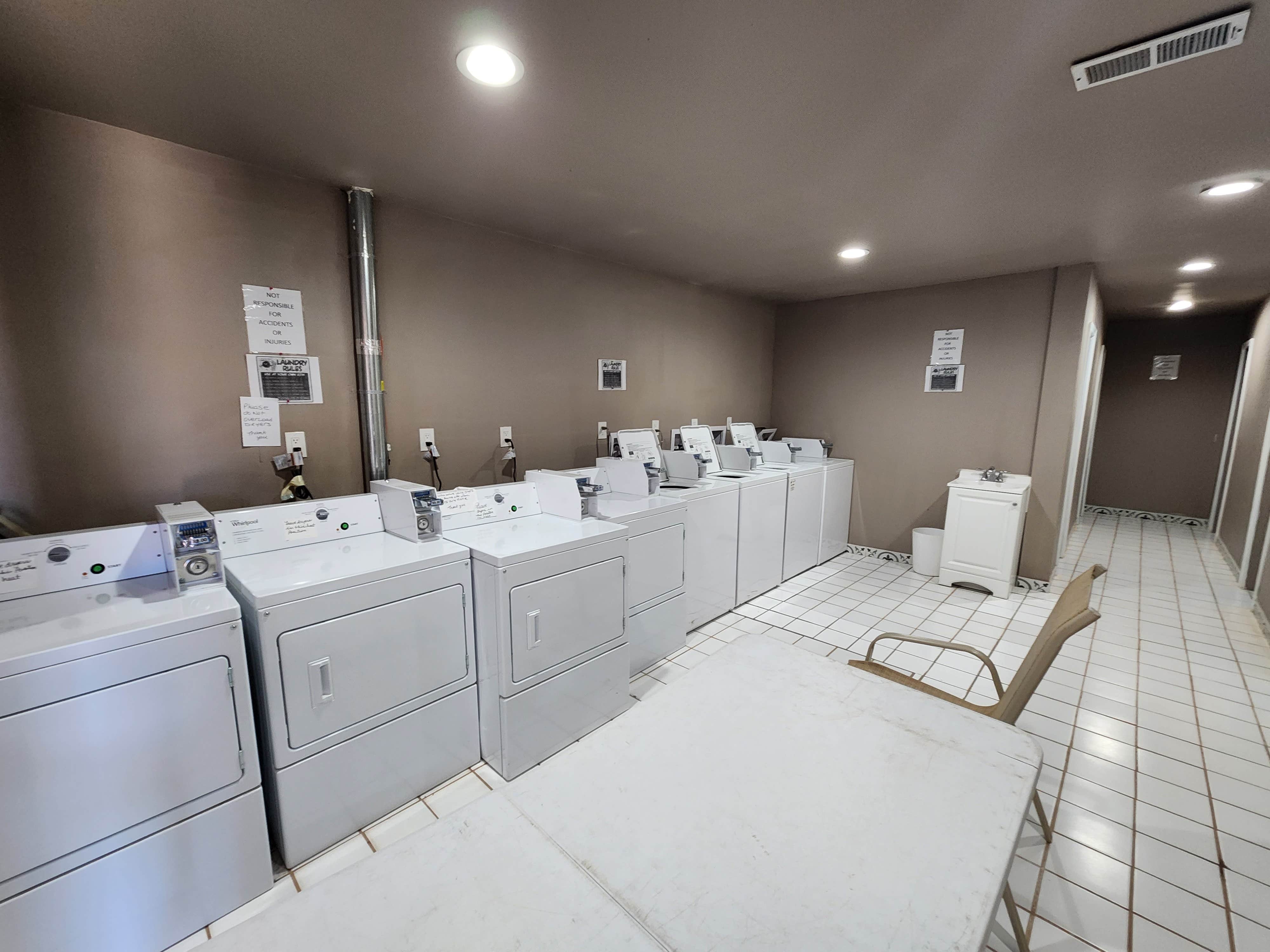 Camping near Comanche trail park campground: Clinton Fox, Big Spring, Texas