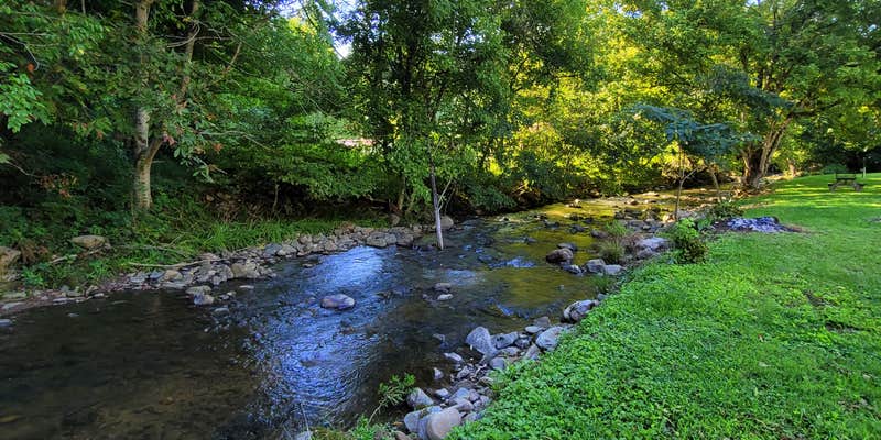 Camper submitted image from Creekside Stayz Glamping and camping in the Smokies