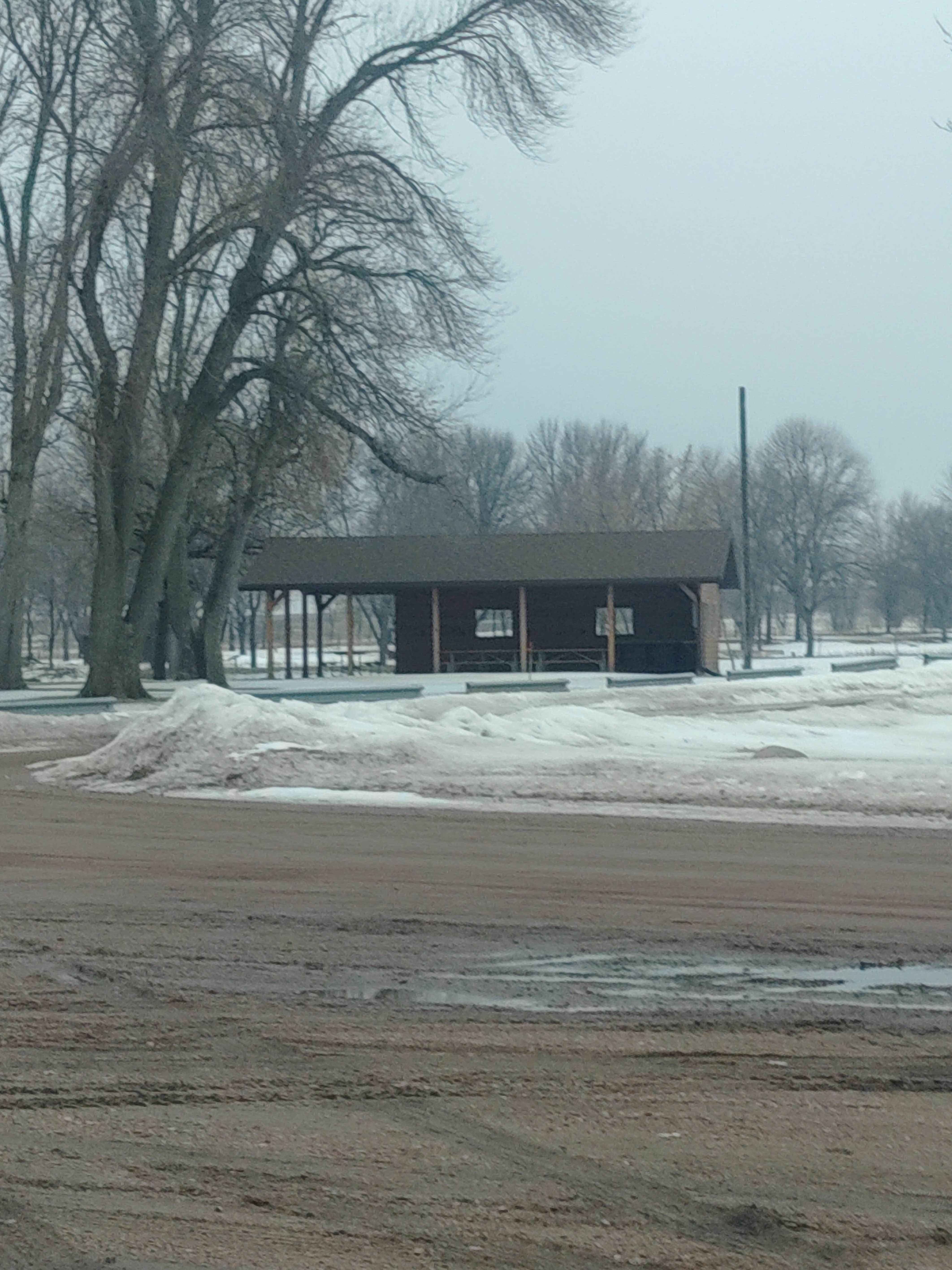 Camping near Hills Park Campground: Sandy Hollow Park Campground, Sioux Center, Iowa