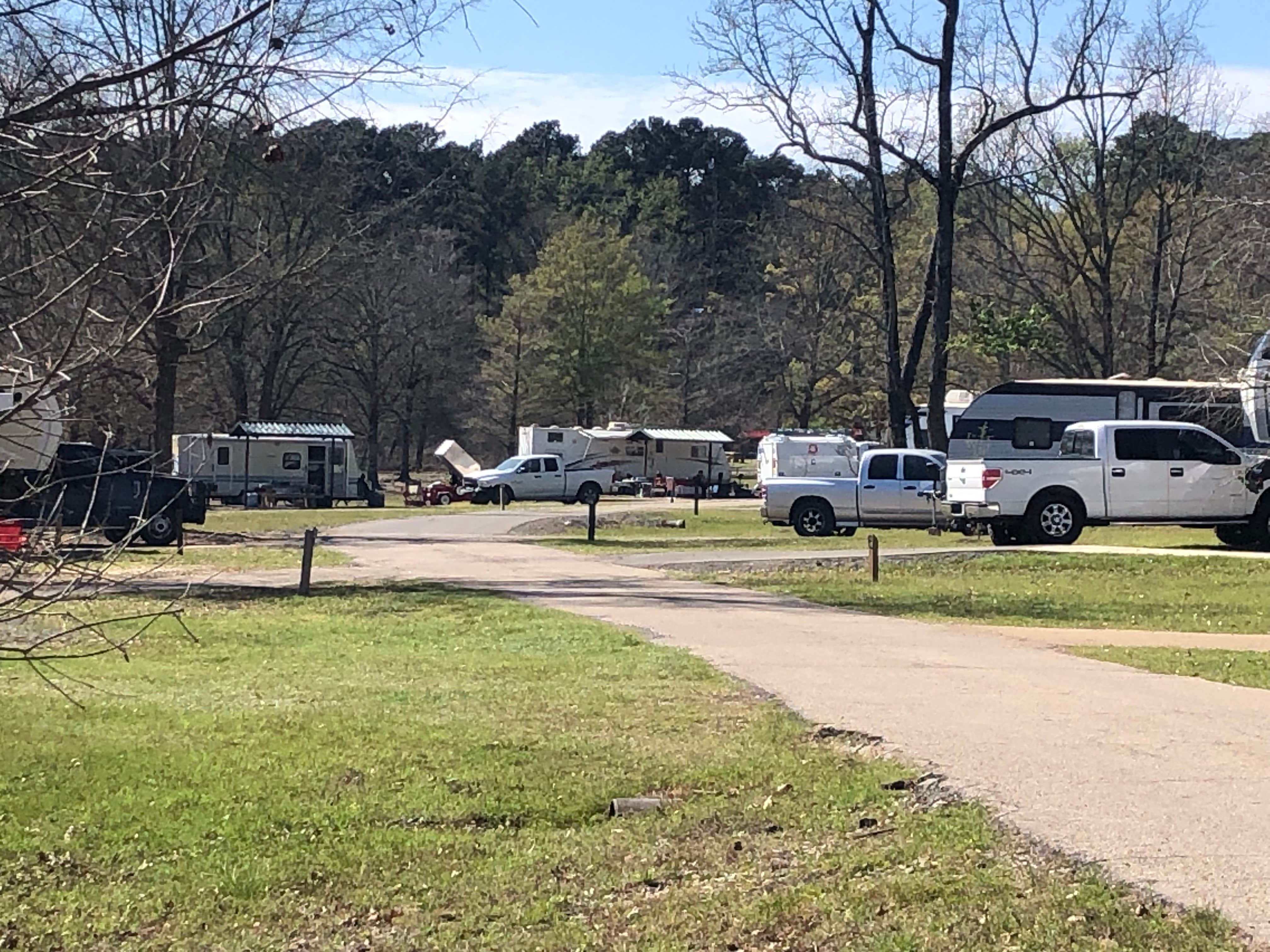 Roger W.'s photo of rv camping at Clear Spring near Saratoga, AR