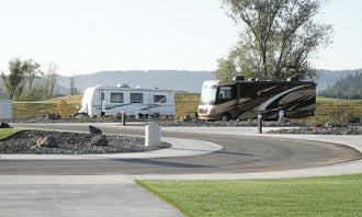 Camping near Douglas County Fairgrounds RV Park: Bar Run Golf and RV Resort, Roseburg, Oregon