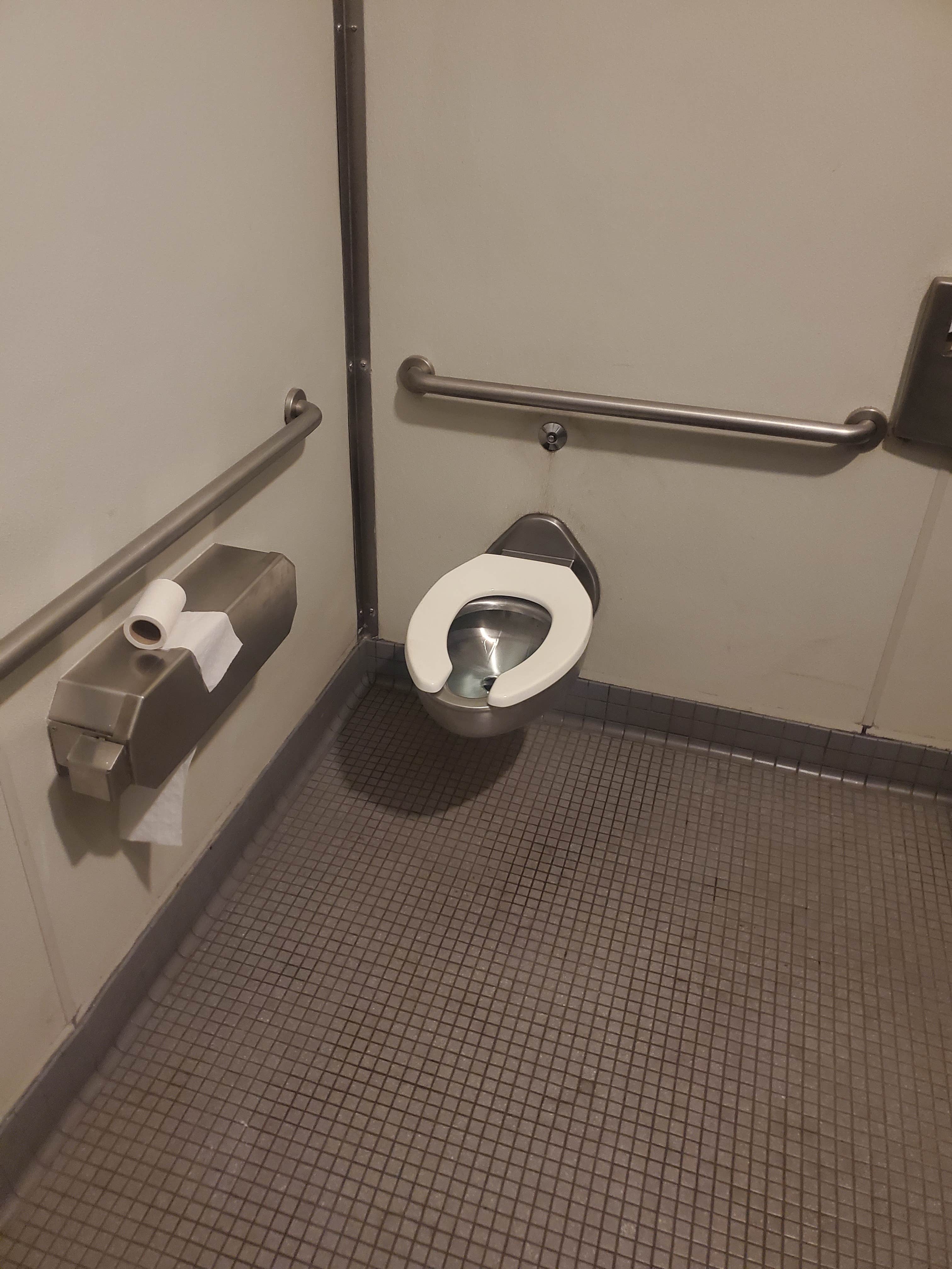 Camper submitted image from Dockweiler Beach RV Park - 2