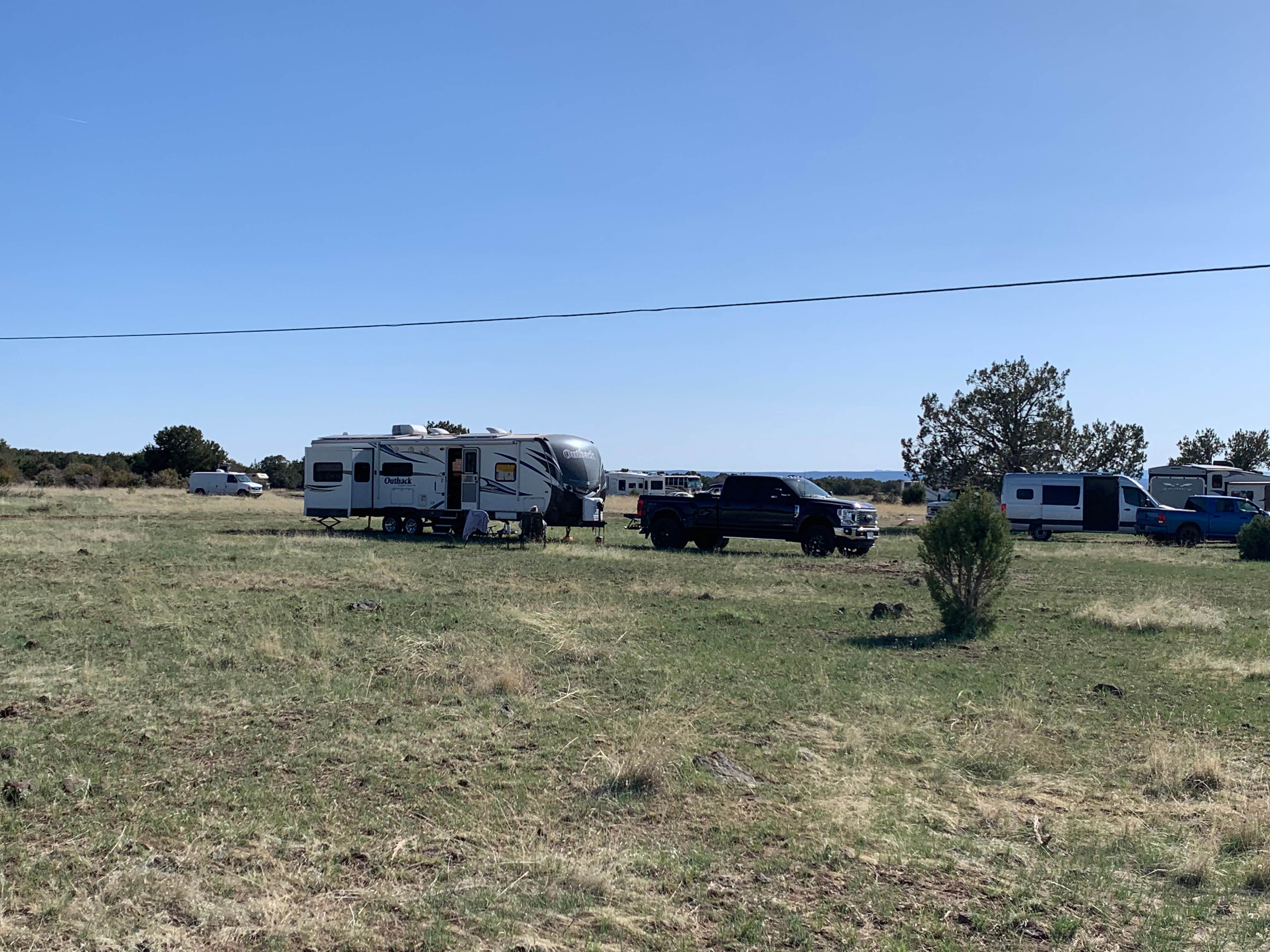 Lee's photo of camping with pets at Kaibab National Forest near Williams, AZ