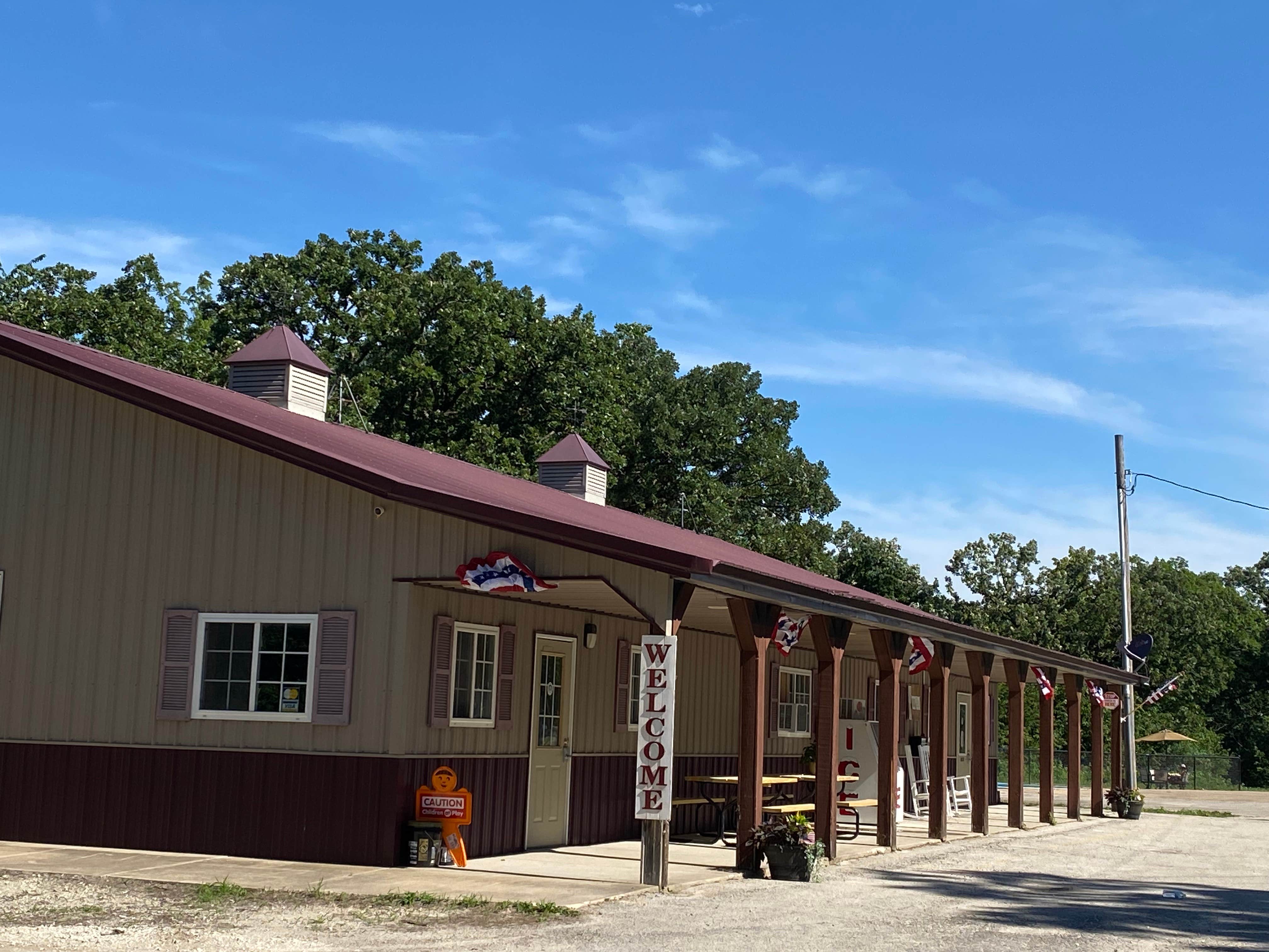 Camper submitted image from Starved Rock Family Campground - 4