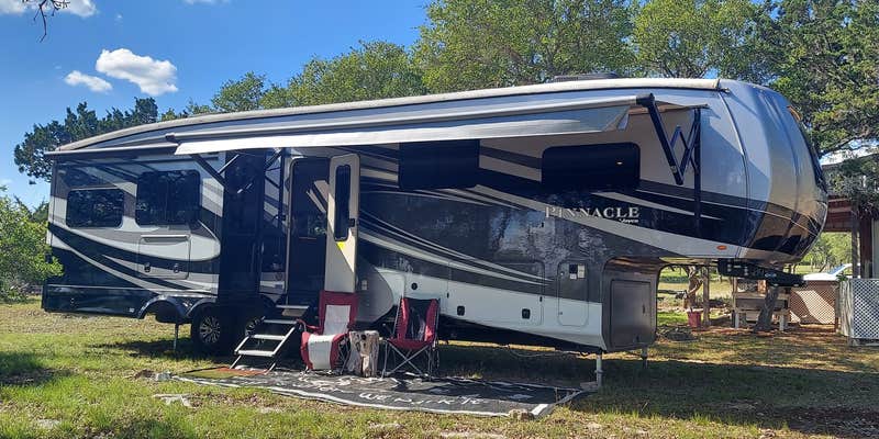 Camper submitted image from RV-Twin Falls-"Pinnacle"