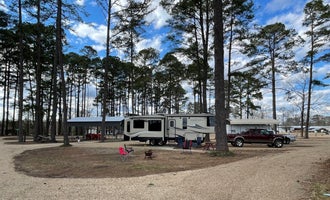 Camping near Fin & Feather Resort: Mid Lake Campground, Hemphill, Texas