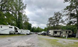 Camping near The Vista at the Lake: J and J RV Park, Hot Springs, Arkansas