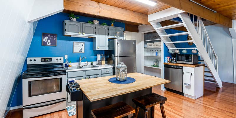 Camper submitted image from Private Lake/Beach w Golf, Fire Pit, Deck & WiFi!