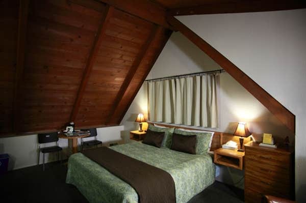 Sleepy Hollow Cabins and Hotel