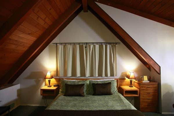 Sleepy Hollow Cabins and Hotel