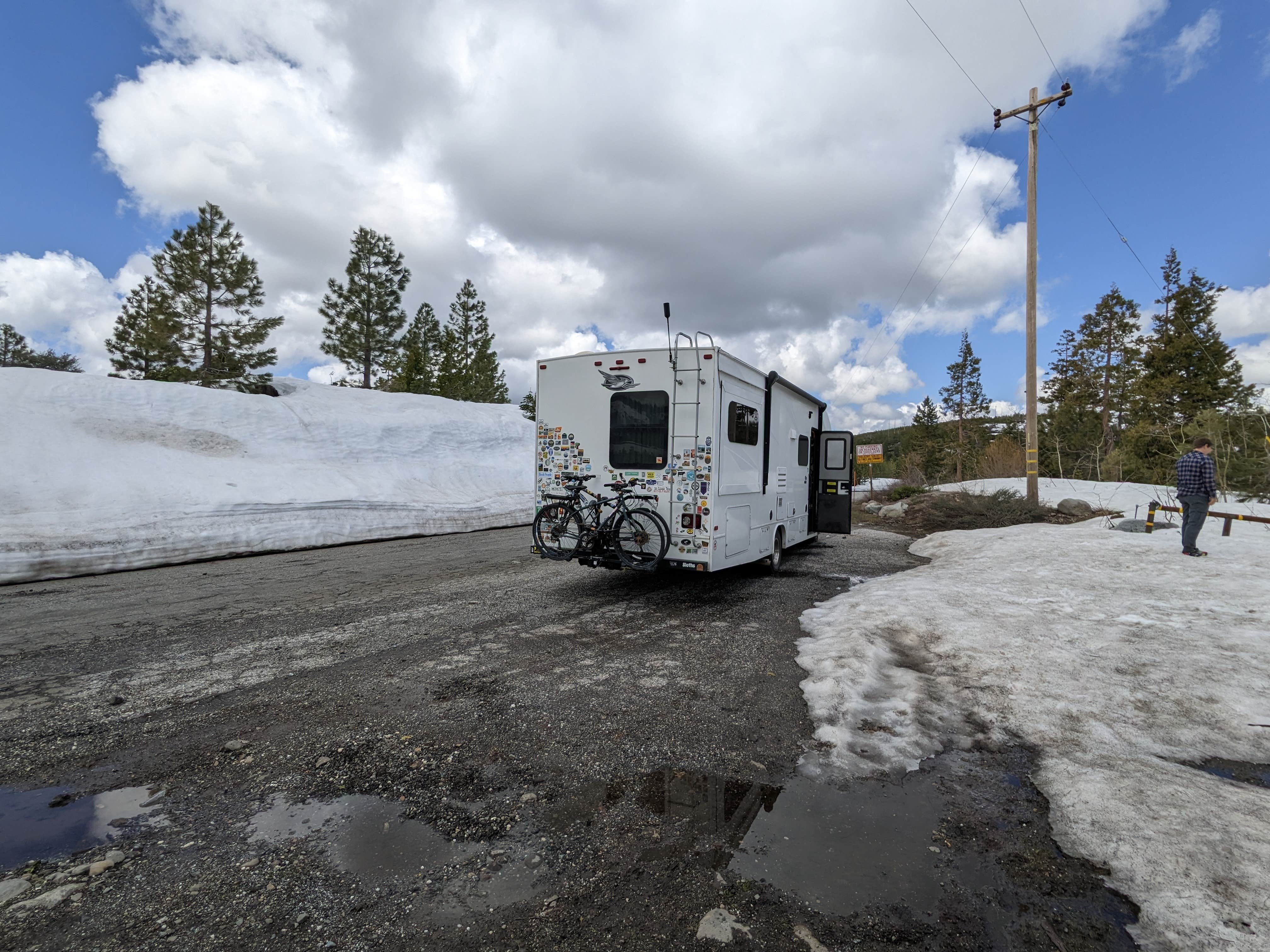Camper submitted image from Lake Valley Rd Pullout - 2