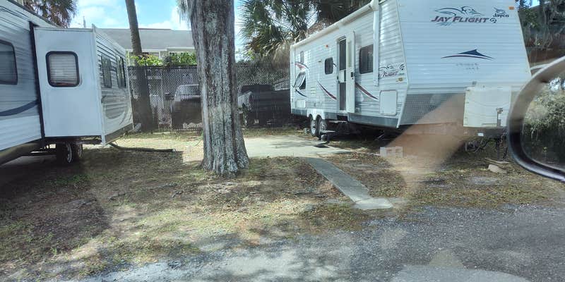 Camper submitted image from River City RV Park