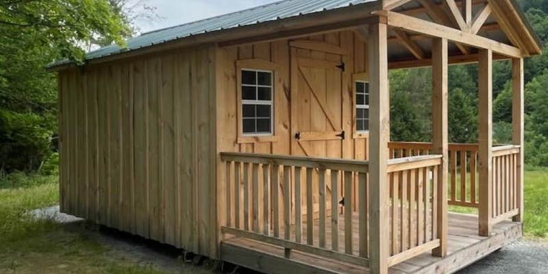 Camper submitted image from Black Creek's Maple Retreat Cabin