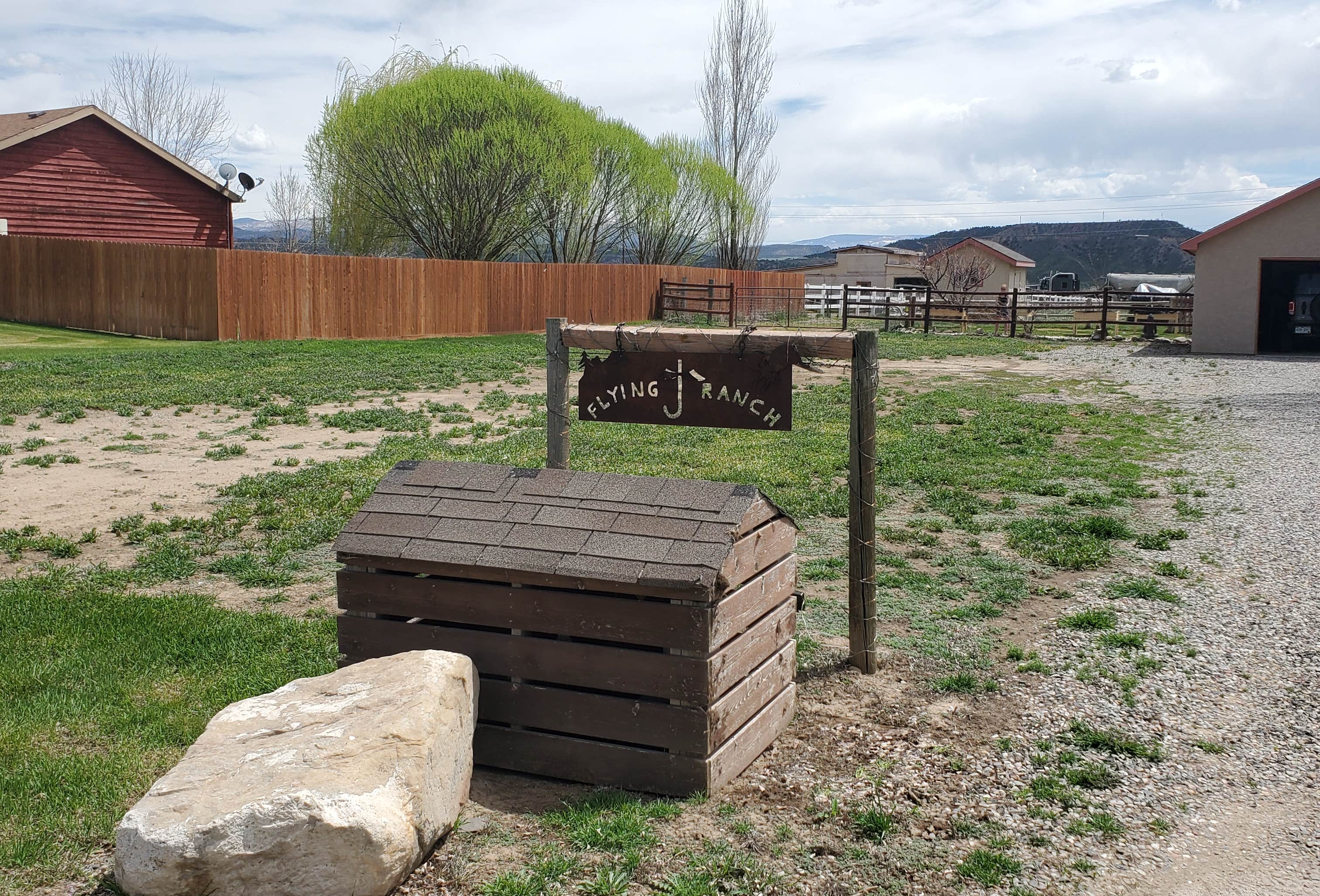 Flying Box Ranch Flying J Ranch Camping | Silt, Colorado