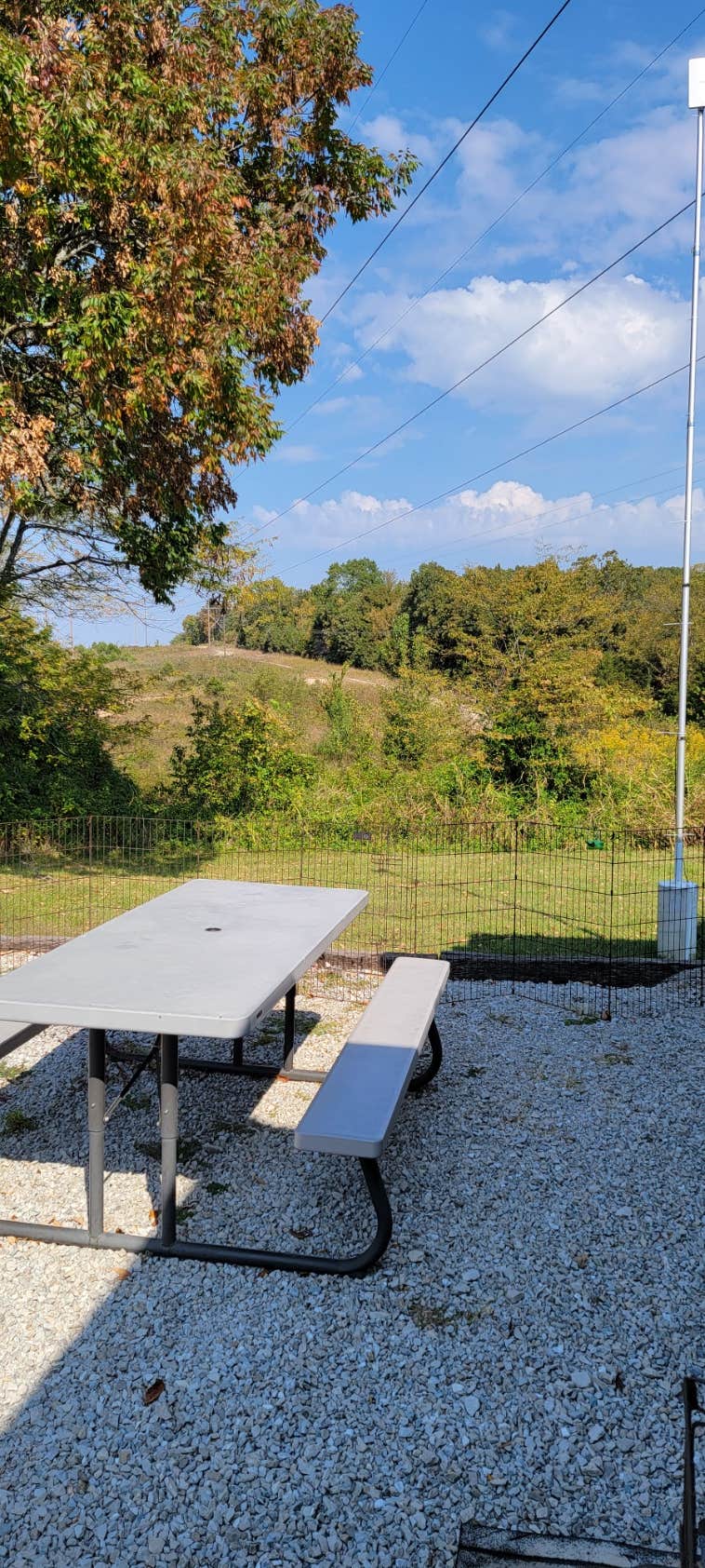 Camping near Eagles Landing Campground: Branson Stagecoach RV Park, Sturgis, Missouri