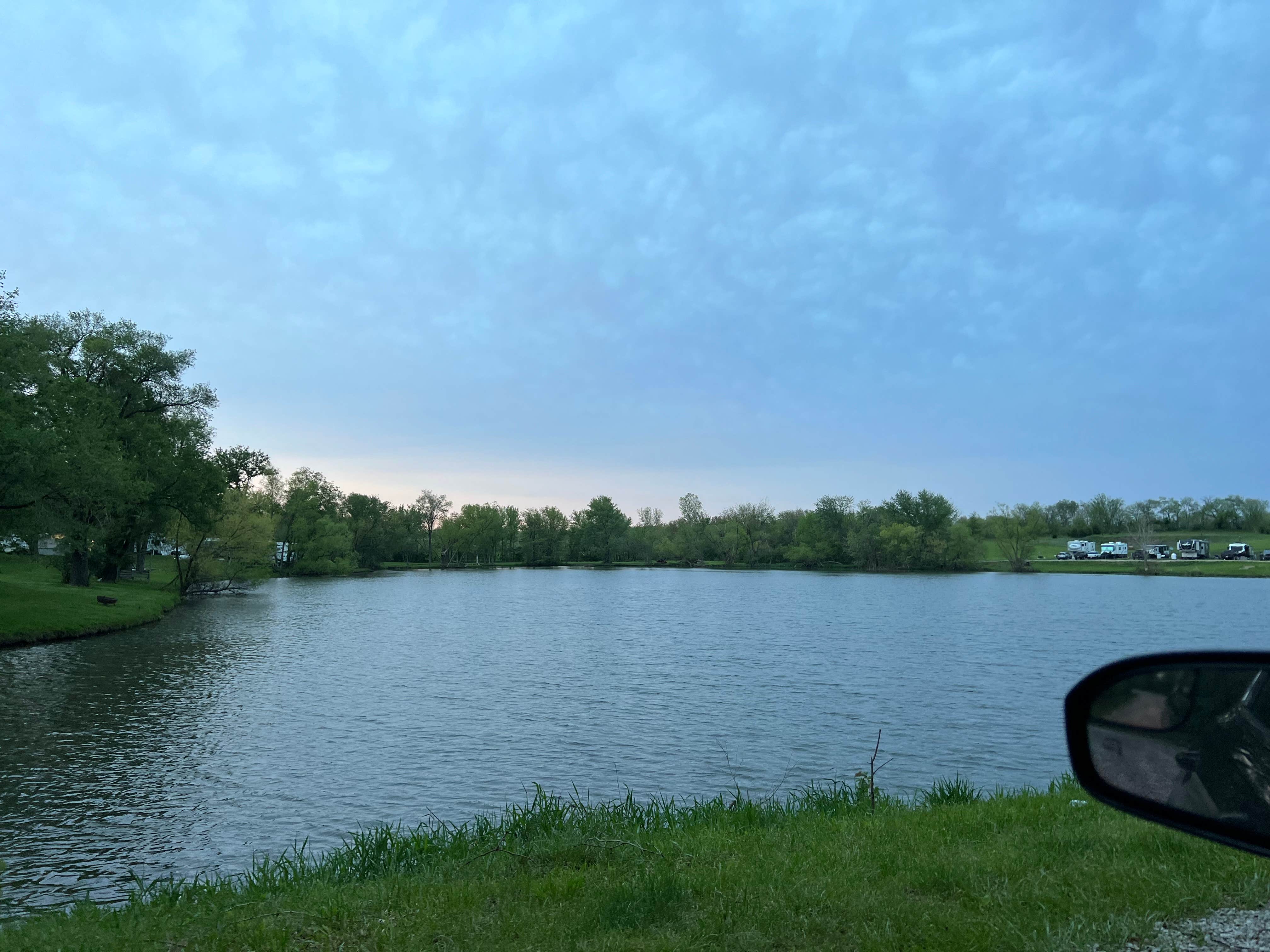 Suncatcher Lake Campground Leavenworth, KS