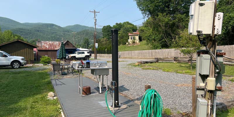 Camper submitted image from Frog Holler