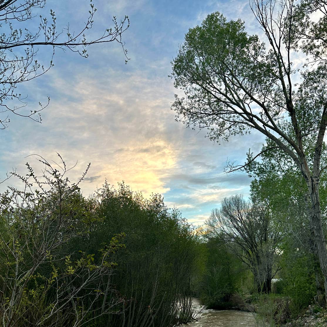 Questa Lodge & RV Resort Questa, NM