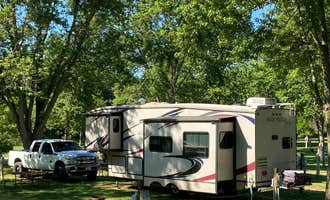 Camping near Lasalle/Peru KOA : Nature’s Way RV Park, North Utica, Illinois