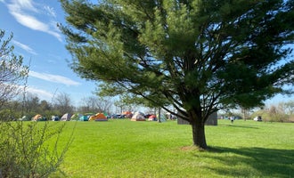 Camping near Starved Rock Campground — Starved Rock State Park: Starved Rock State Park - Youth Campground, North Utica, Illinois