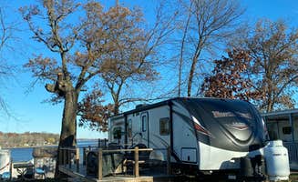 Stuart K.'s photo of rv camping at Pettits Lakeview Campground & Bar near Helenville, WI
