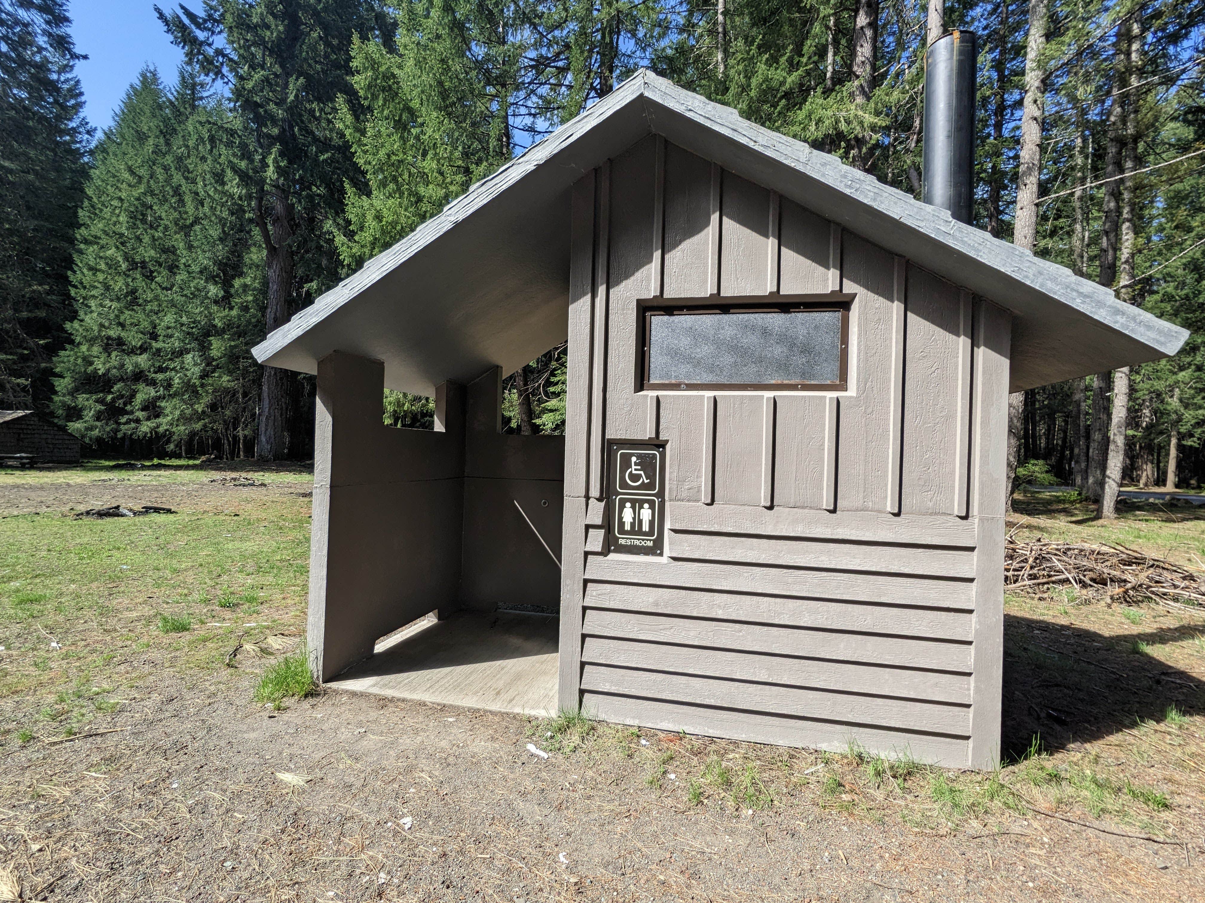 Camper submitted image from Farewell Bend Snow Play Area - 4