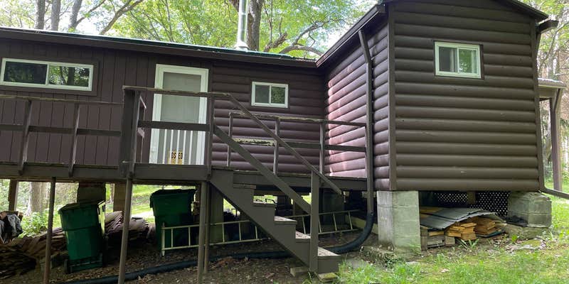 Camper submitted image from Creekside Cabin