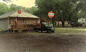 Camping near Suwannee RV Campground Retreat: Rustic Oaks RV Park, LLC, Fort White, Florida