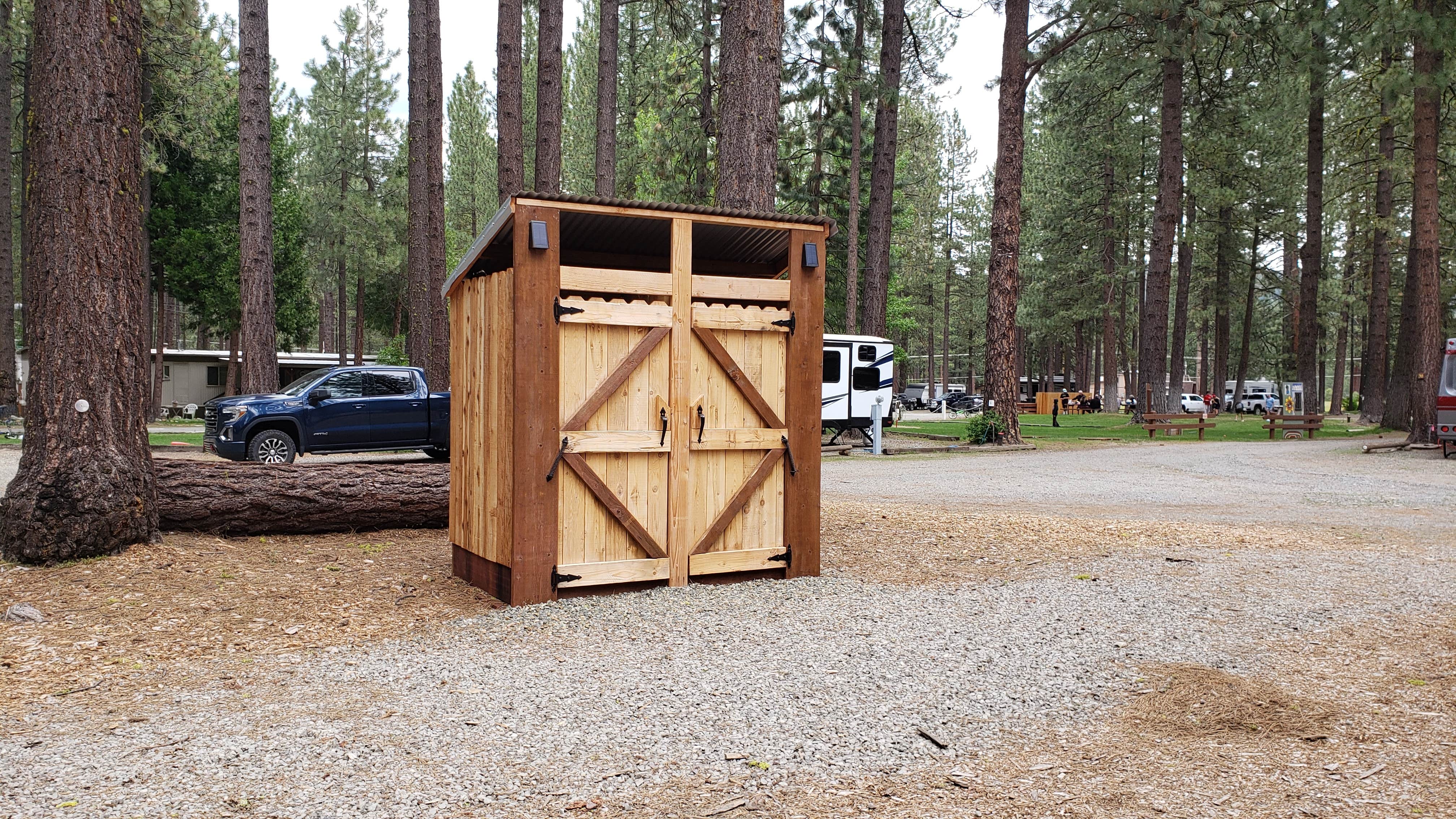 Camper submitted image from Movin' West RV Park - 2
