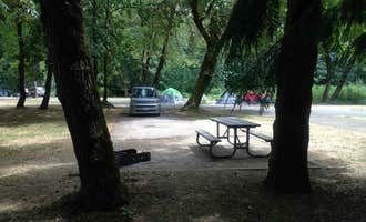 Camping near Carsner Tree Farm (CTF): Waterloo County Park, Lebanon, Oregon
