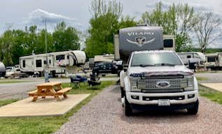 Camping near Easter Posey MWR Military - Redstone Arsenal: Quail Creek RV Resort, Falkville, Alabama