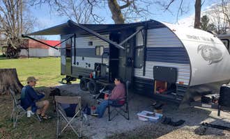 Camping near King's Coach Stop: Brooks Corner Campground & RV Park, Rugby, Tennessee