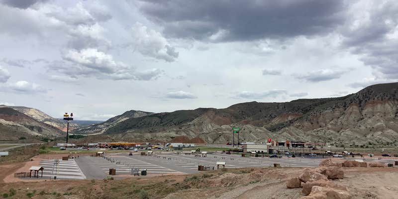 Camper submitted image from Love's RV Stop-Salina UT 581