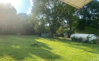 elizabeth C.'s photo of camping with pets at Qualls Farm near John Paul Hammerschmidt Lake