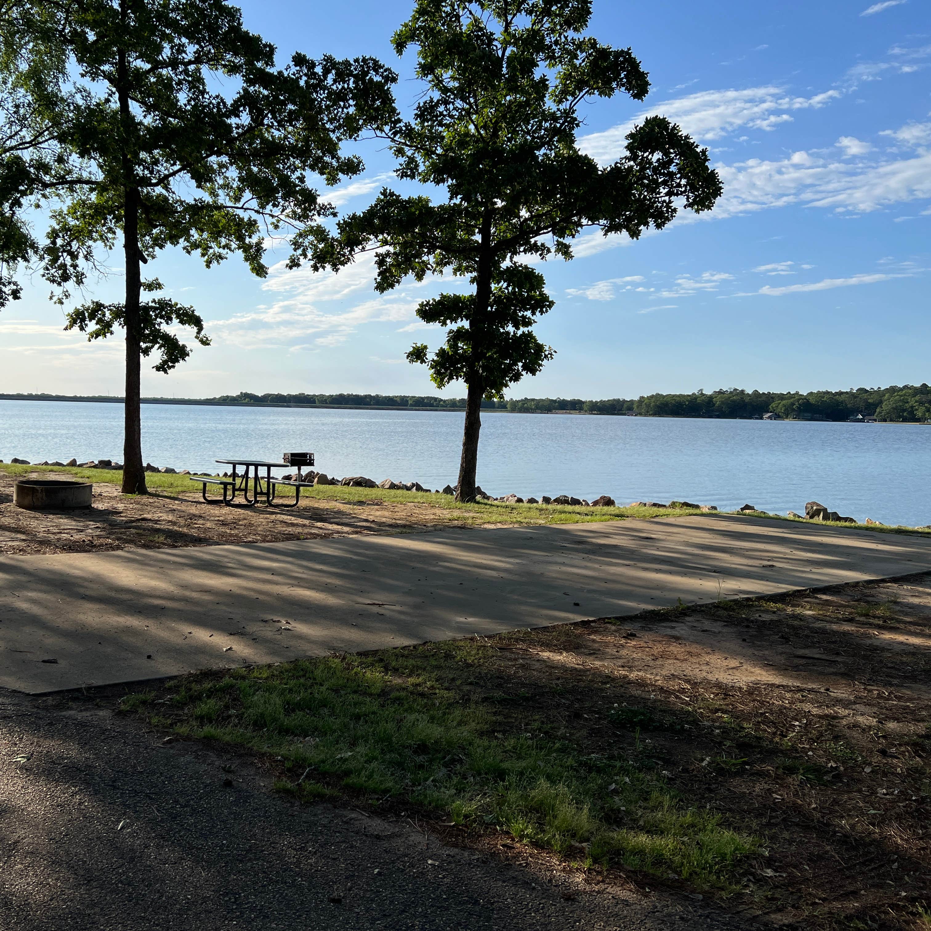 Walleye Park Camping | Mount Vernon, TX